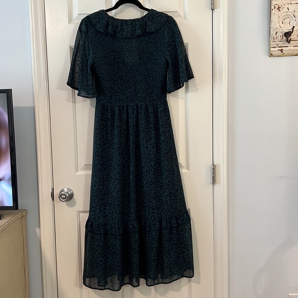 Moon River Leopard Print Ruffle Maxi Dress - S - Picture 2 of 5